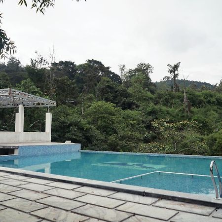 Coorggavadana Hotel Madikeri Ngoại thất bức ảnh