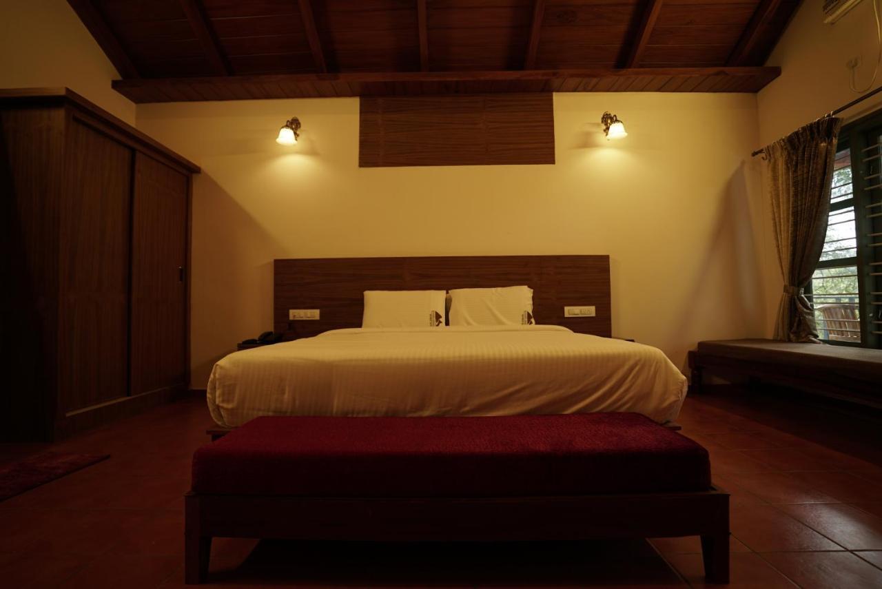 Coorggavadana Hotel Madikeri Ngoại thất bức ảnh