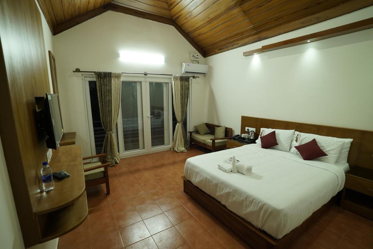 Coorggavadana Hotel Madikeri Ngoại thất bức ảnh