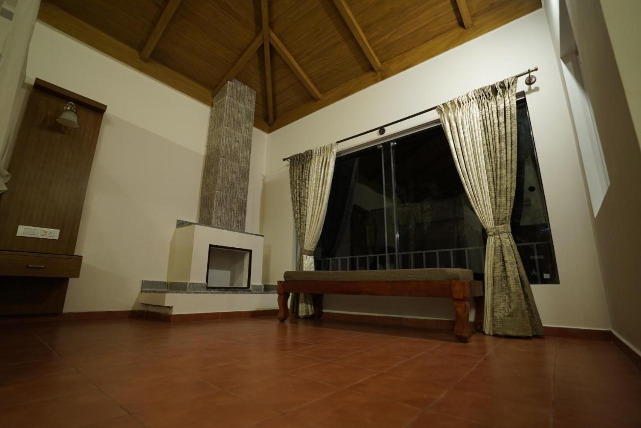 Coorggavadana Hotel Madikeri Ngoại thất bức ảnh